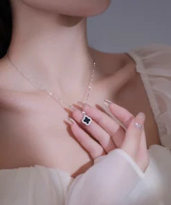 Vòng Cổ 4 lá Dành Tặng Cho Nữ , Thời Trang Phong Cách Nhẹ Nhàng